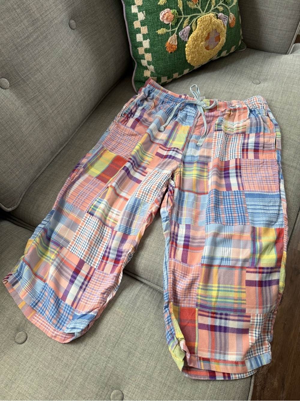 Uniqlo Pastel Plaid Drawstring Relaxed Lounge/Pajama Bottom